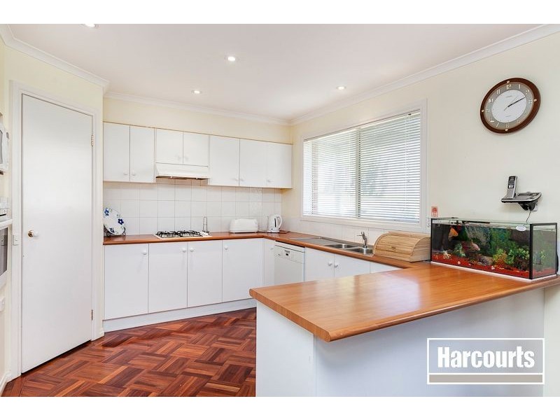 9 Whitehall Court, Narre Warren South VIC 3805