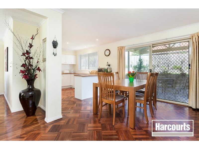 9 Whitehall Court, Narre Warren South VIC 3805