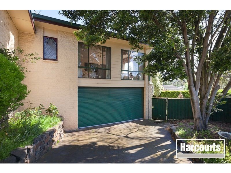 67 Lyall Road, Berwick VIC 3806