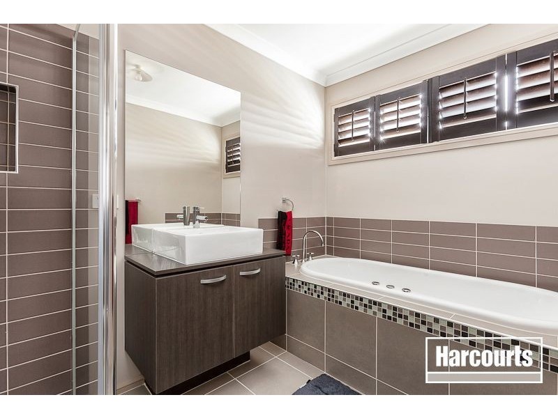 10 Limousin Crt, Berwick VIC 3806