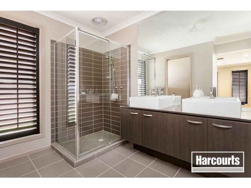 10 Limousin Crt, Berwick VIC 3806