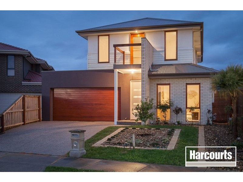 16 Piermont Drive, Berwick VIC 3806