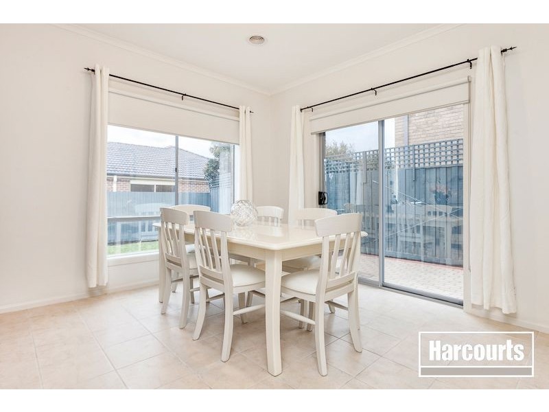 1 Elgin Mews, Cranbourne VIC 3977