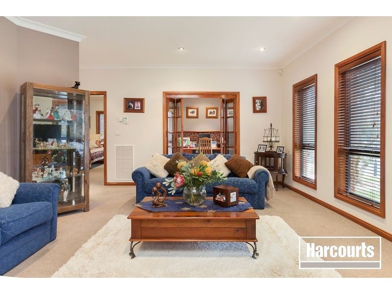 28 Woods Point Drive, Beaconsfield VIC 3807