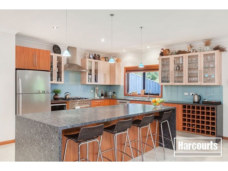 28 Woods Point Drive, Beaconsfield VIC 3807