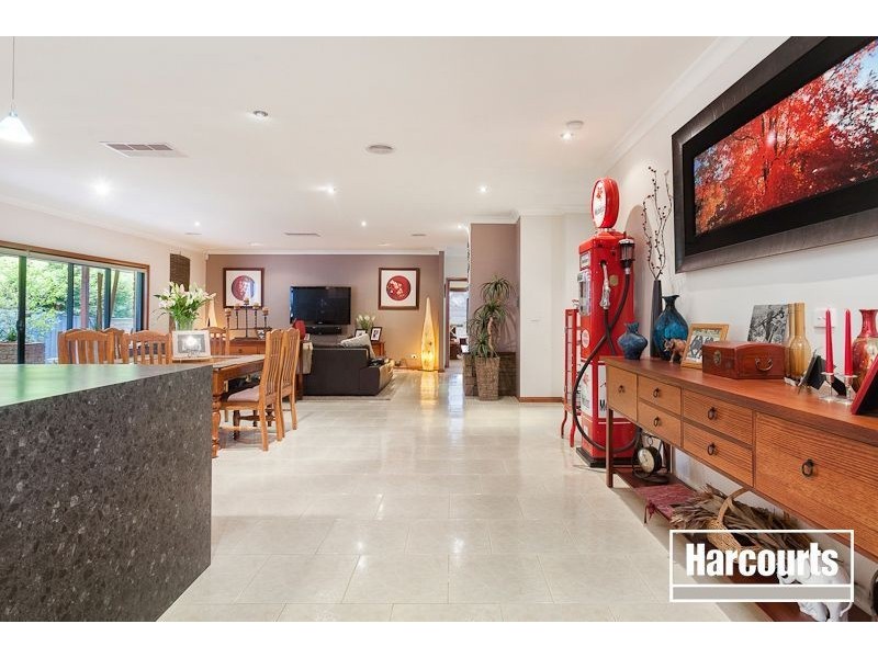 28 Woods Point Drive, Beaconsfield VIC 3807