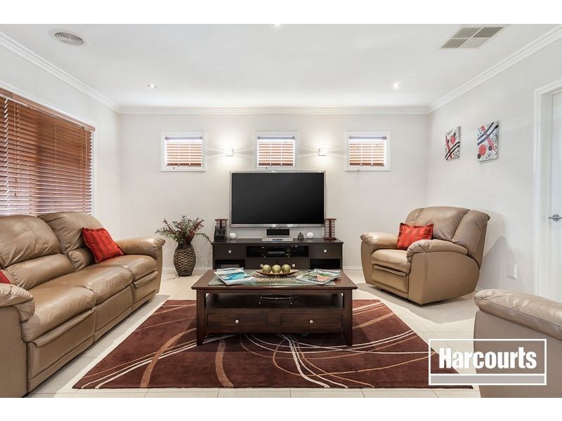 11 Locarno Place, Narre Warren South VIC 3805