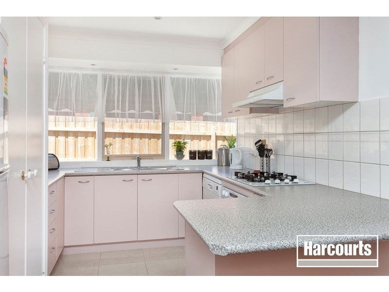 34 Baringa Park Drive, Narre Warren South VIC 3805