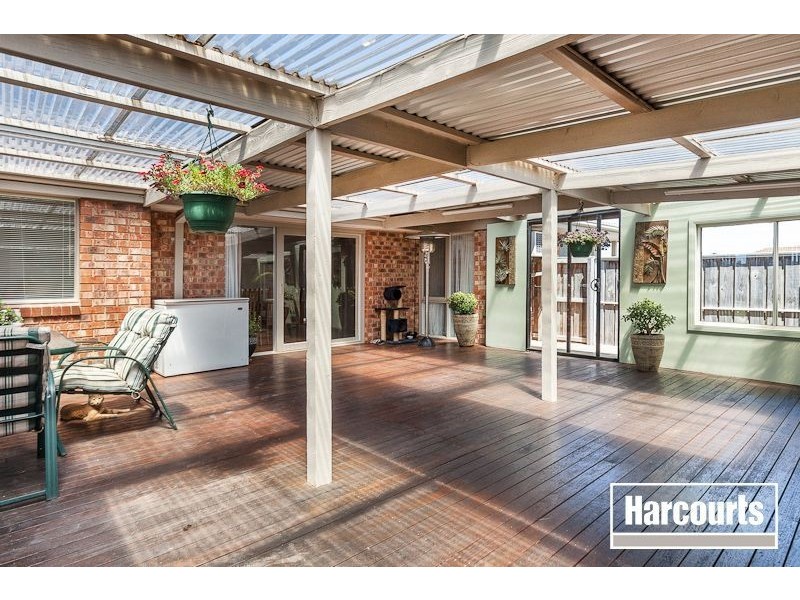 34 Baringa Park Drive, Narre Warren South VIC 3805