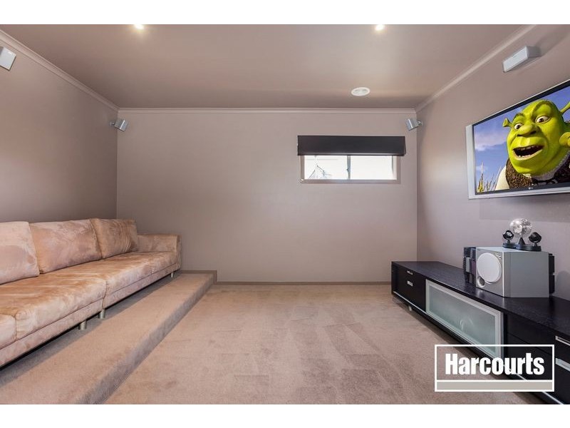 21 Marbelia Drive, Berwick VIC 3806