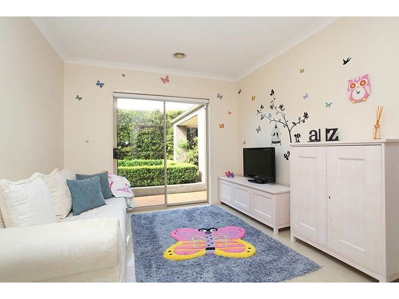 5 Hillgrove Crescent, Berwick VIC 3806