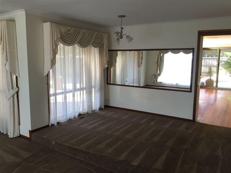 10 Culcairn Court, Narre Warren South VIC 3805