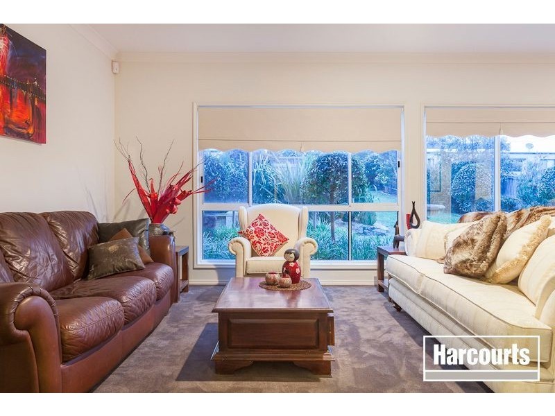 6 Robin Rise, Beaconsfield VIC 3807