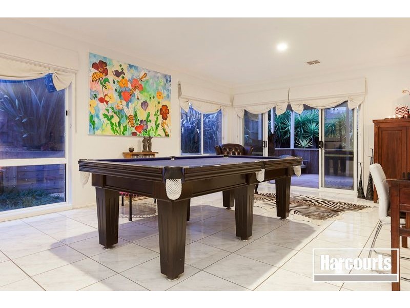 6 Robin Rise, Beaconsfield VIC 3807