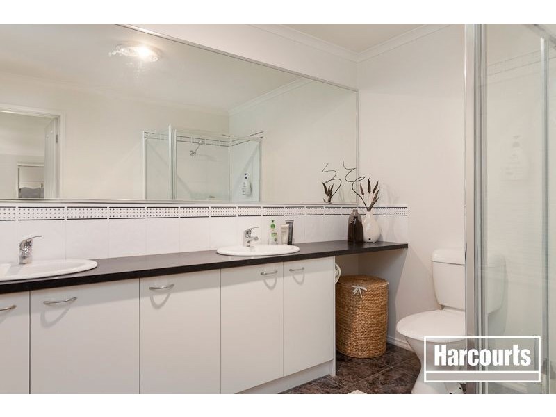 6 Robin Rise, Beaconsfield VIC 3807