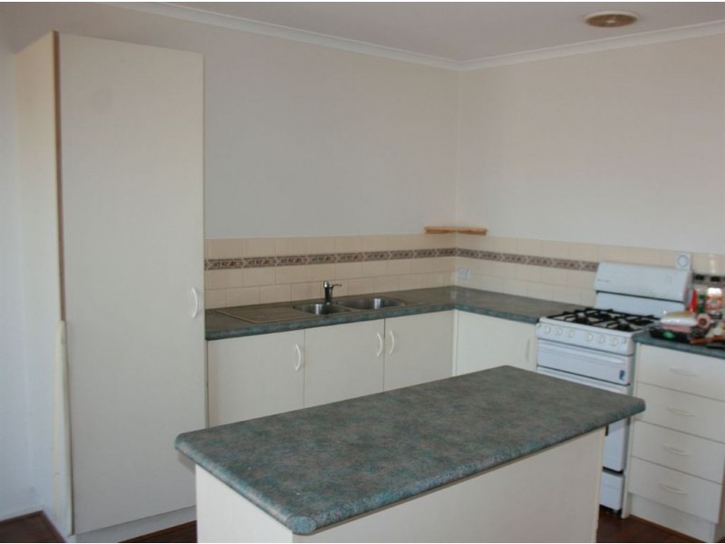 13/40 Victoria Road, Narre Warren VIC 3805