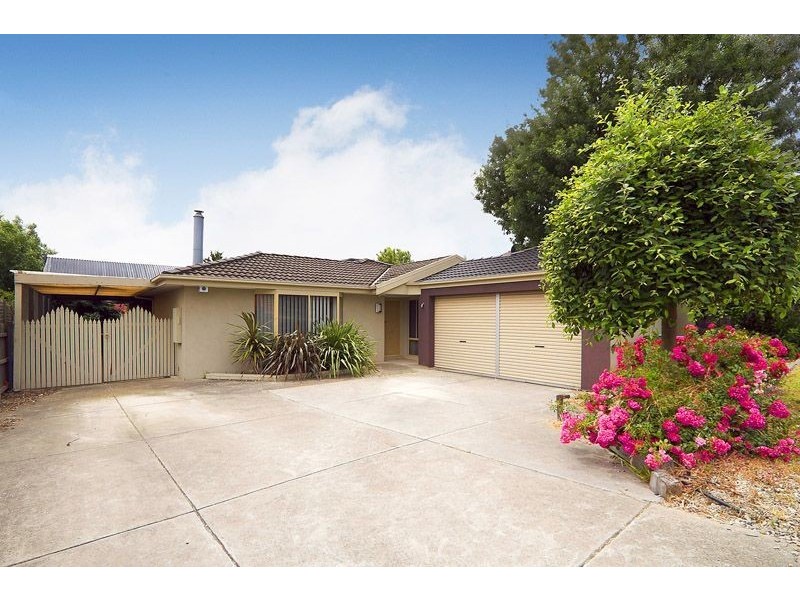 27 Albrecht Avenue, Berwick VIC 3806