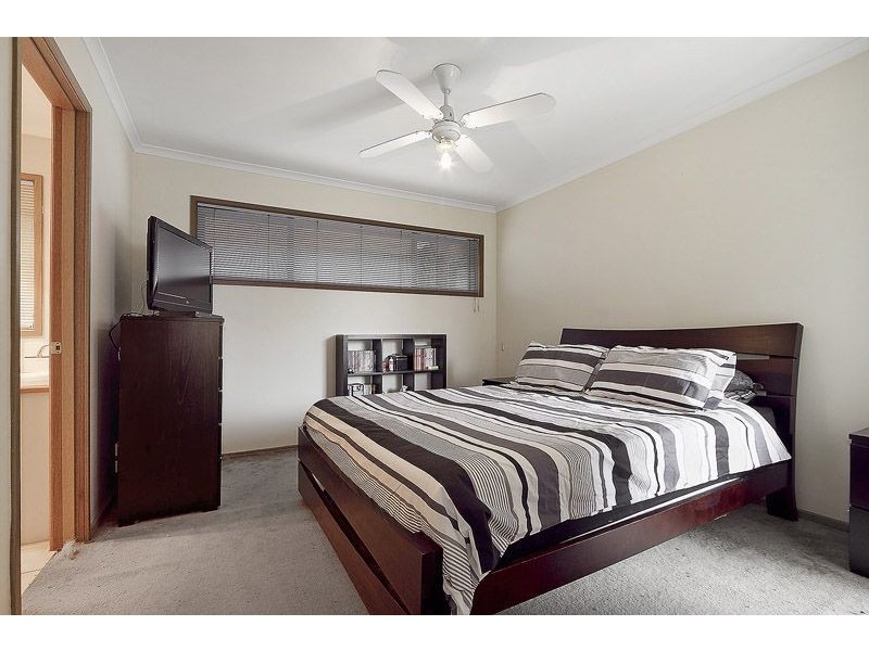 27 Albrecht Avenue, Berwick VIC 3806