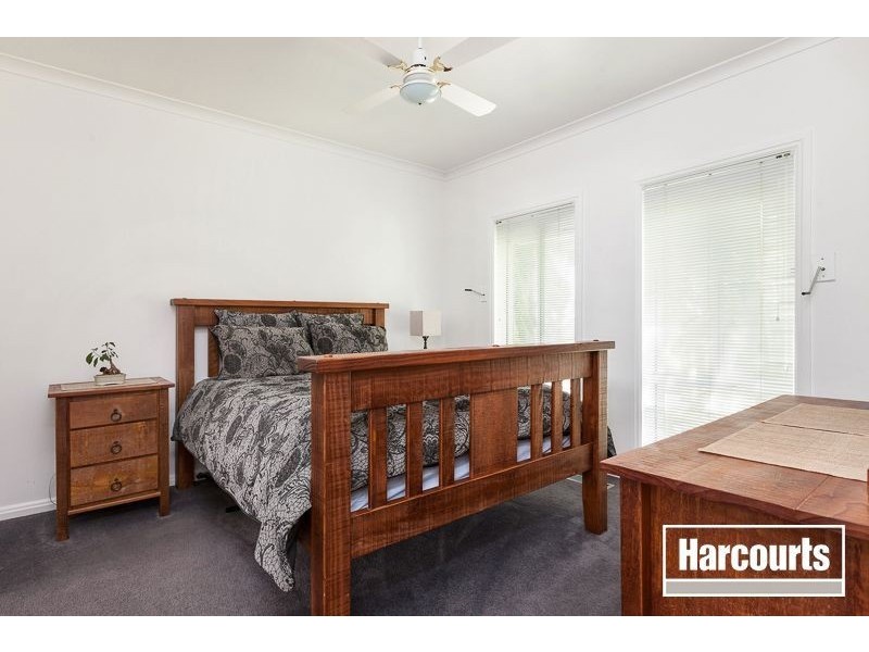 30 Allunga Parade, Berwick VIC 3806