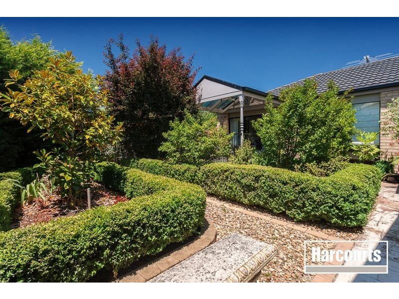 6 Hickory Drive, Narre Warren South VIC 3805