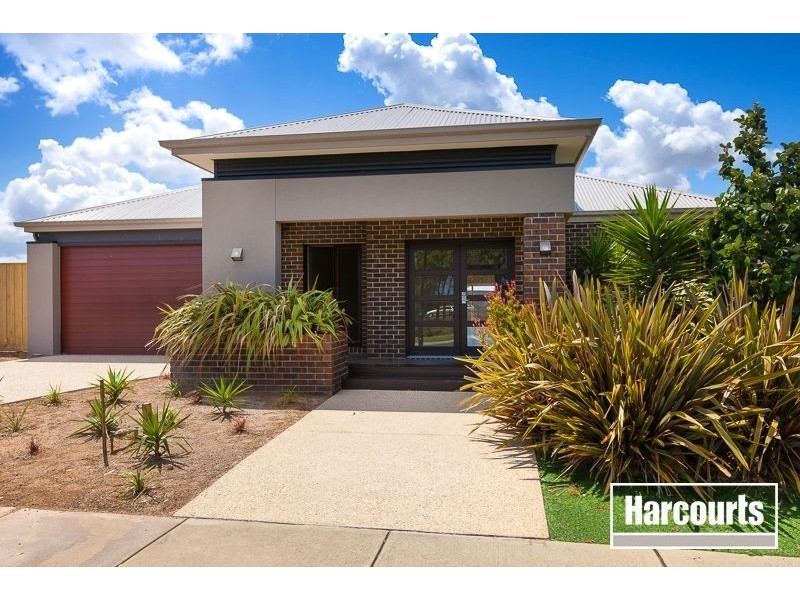 4 Biscay Grove, Lyndhurst VIC 3975