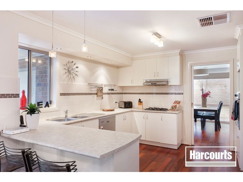 31 Hartsmere Drive, Berwick VIC 3806