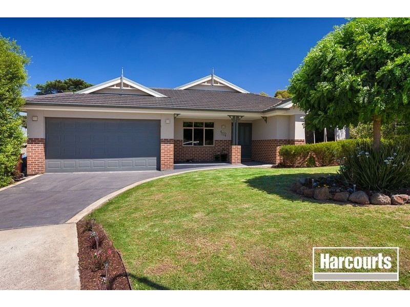3 Linnet Place, Berwick VIC 3806