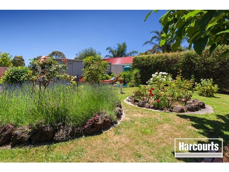14 Kelburn Road, Berwick VIC 3806