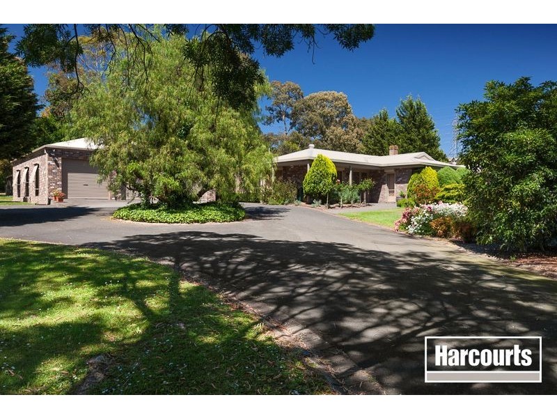 111 Buchanan Road, Berwick VIC 3806