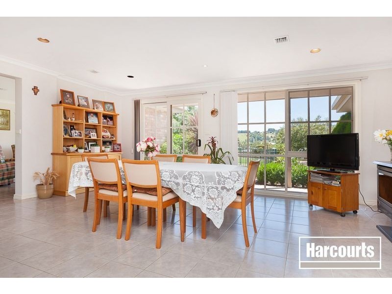 111 Buchanan Road, Berwick VIC 3806