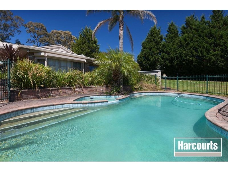 111 Buchanan Road, Berwick VIC 3806
