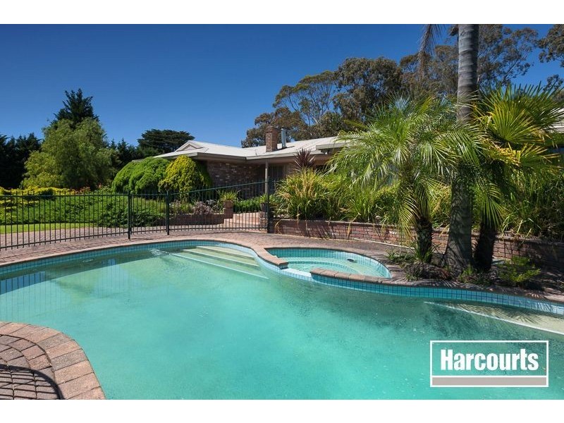 111 Buchanan Road, Berwick VIC 3806