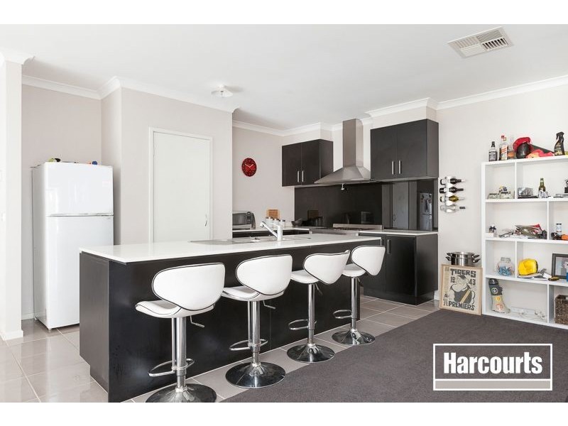20 Charlock Street, Cranbourne North VIC 3977