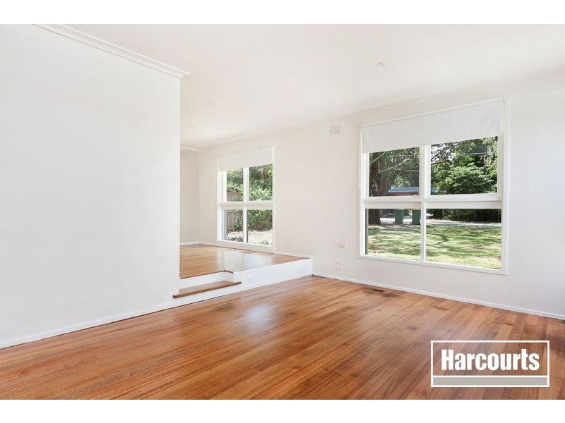 9 Young Street, Beaconsfield Upper VIC 3808