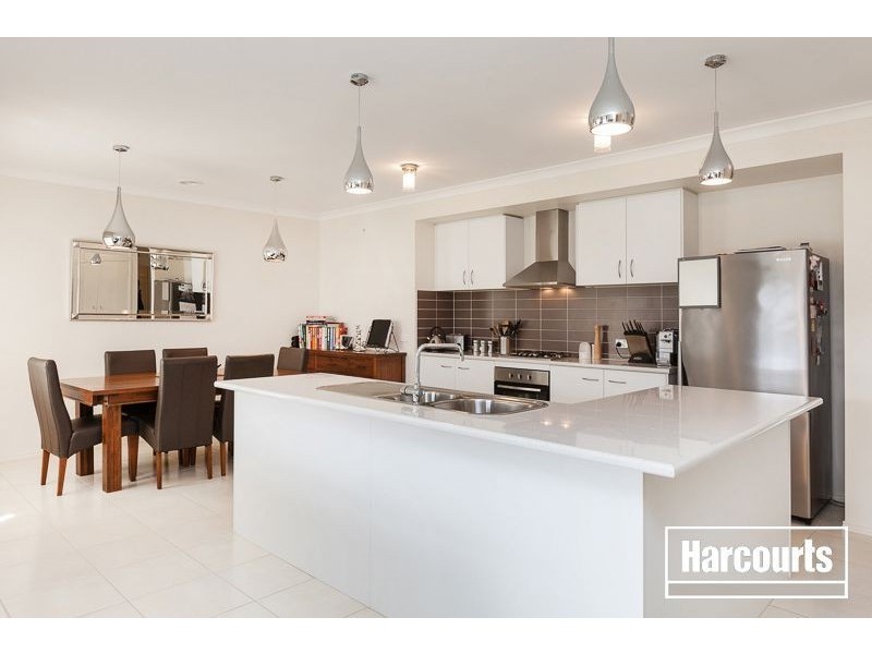 68 Sabel Drive, Cranbourne North VIC 3977