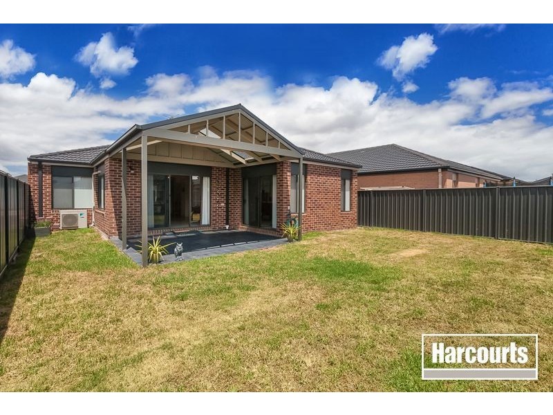 68 Sabel Drive, Cranbourne North VIC 3977
