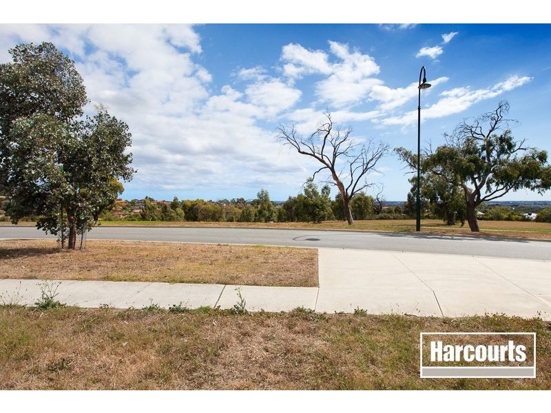 32 Whistler Drive, Berwick VIC 3806