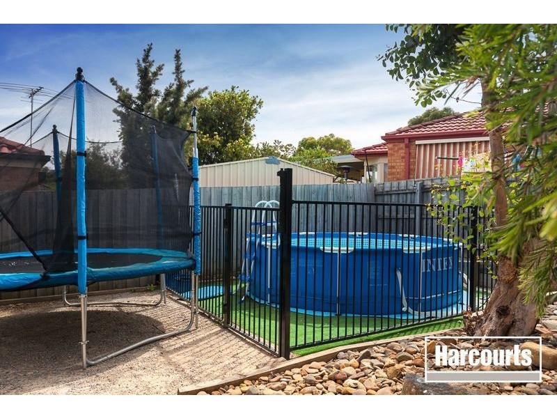 6 Hillary Court, Berwick VIC 3806