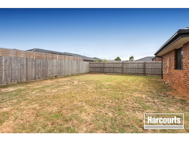 21 Sing Crescent, Berwick VIC 3806