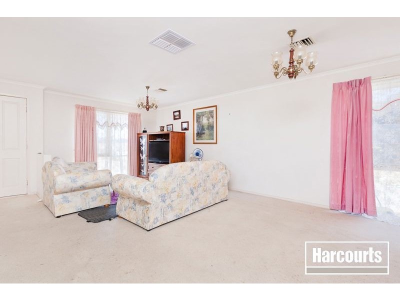 69 Homestead Road, Berwick VIC 3806