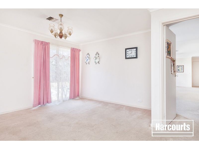 69 Homestead Road, Berwick VIC 3806