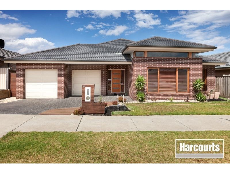 10 Grassland Crescent, Officer VIC 3809