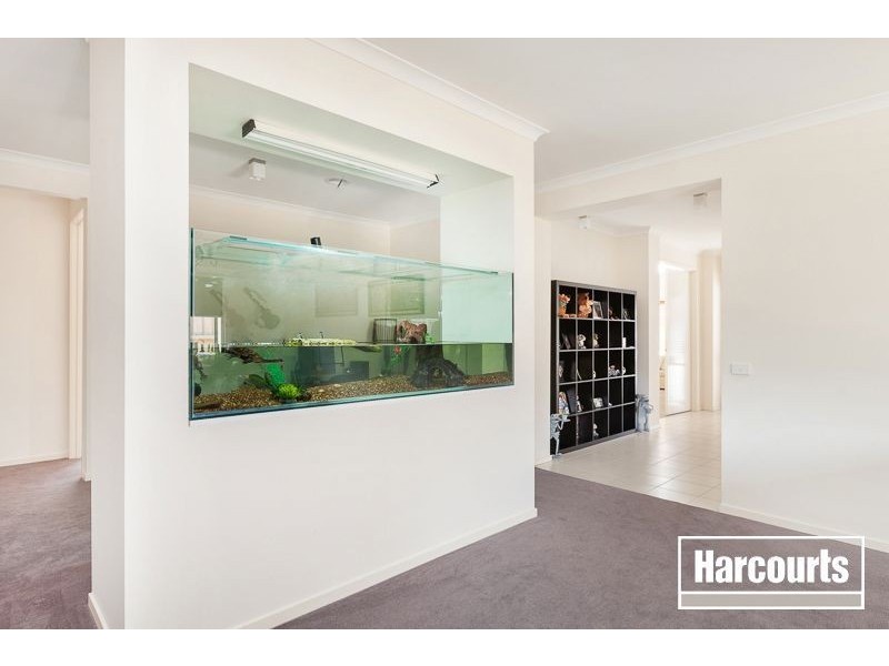 10 Grassland Crescent, Officer VIC 3809