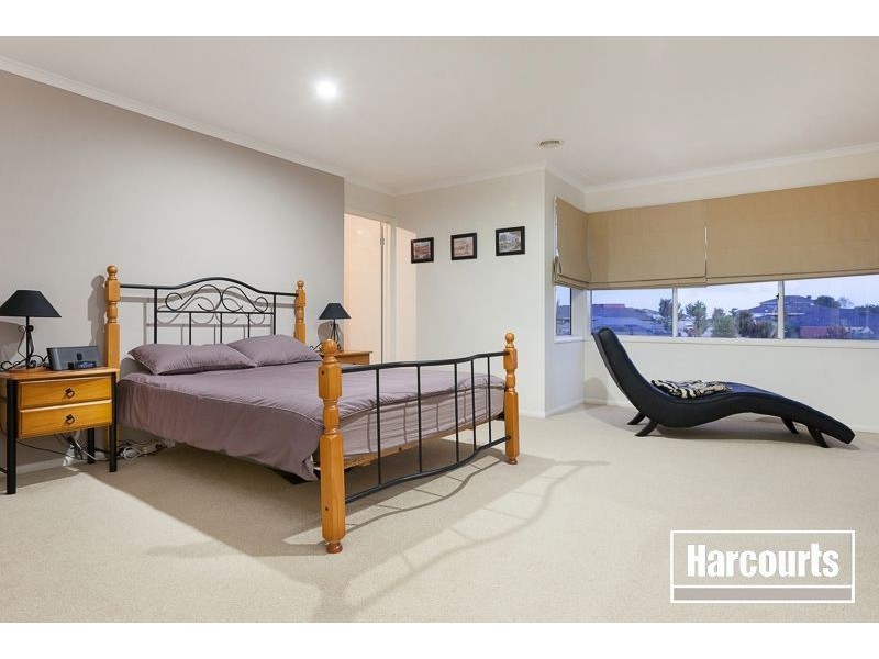 25 Portchester Boulevard, Beaconsfield VIC 3807