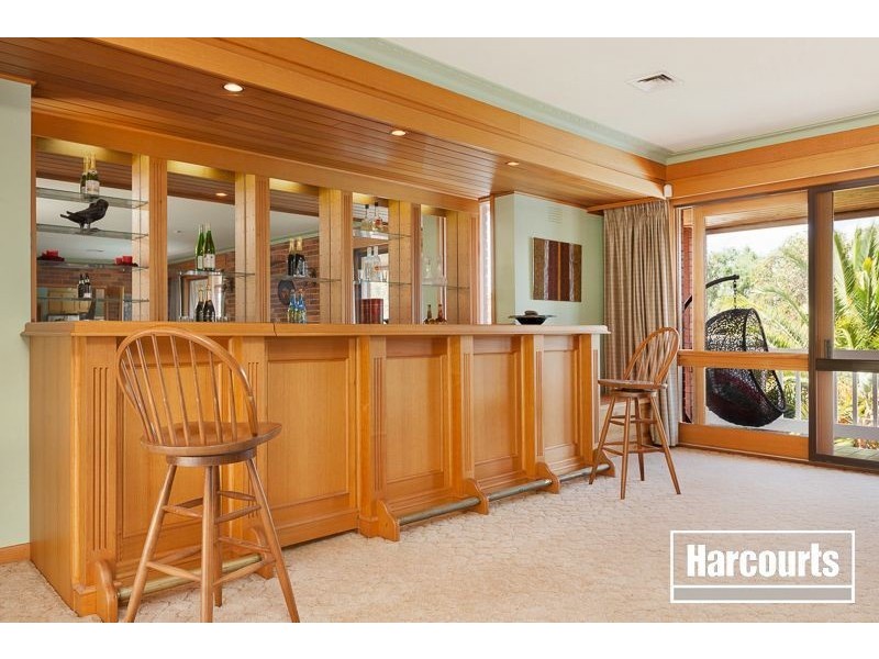 13 Oatlands Road, Narre Warren North VIC 3804