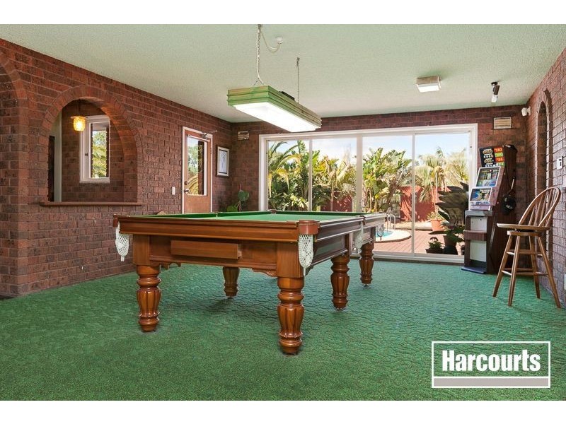 13 Oatlands Road, Narre Warren North VIC 3804