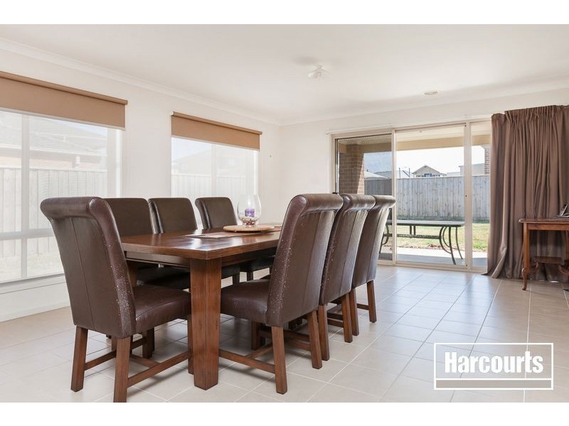 6 Wurundjeri Blvd, Berwick VIC 3806