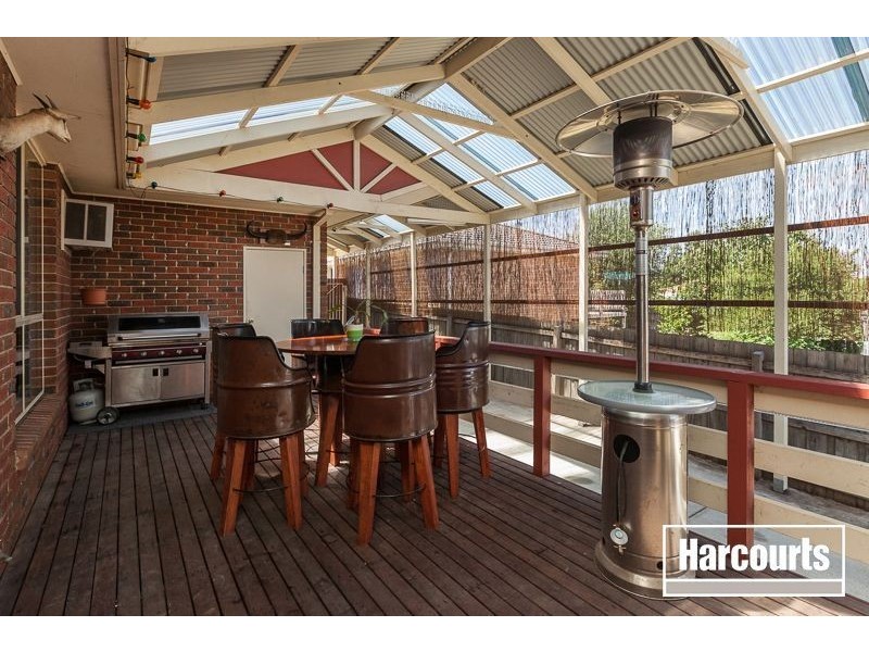 8 Lasiandra Circuit, Narre Warren VIC 3805