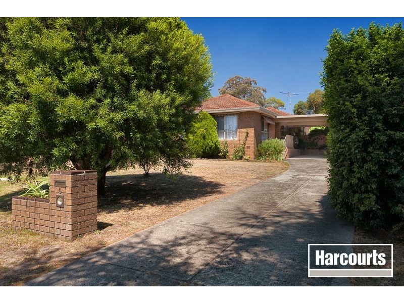 6 Oakwood Court, Narre Warren VIC 3805