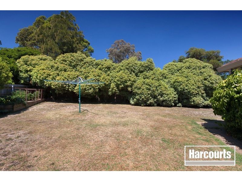 6 Oakwood Court, Narre Warren VIC 3805